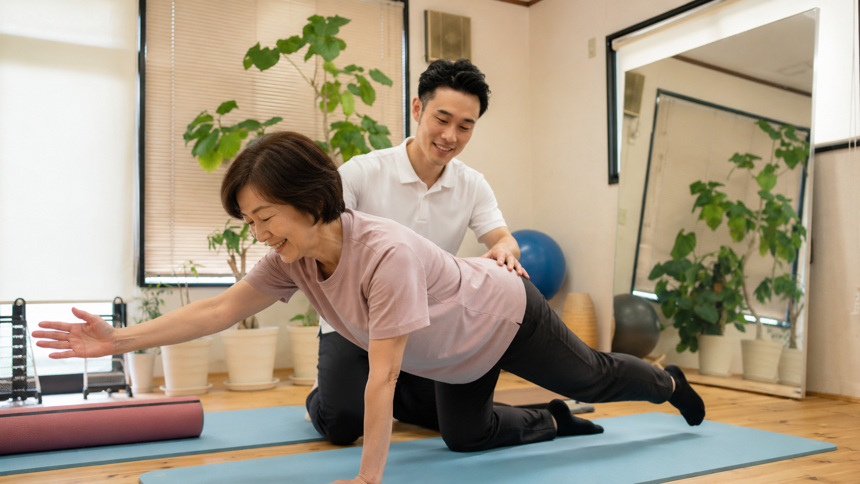 理学療法士によるマンツーマン指導｜無理のないパーソナルトレーニングの様子